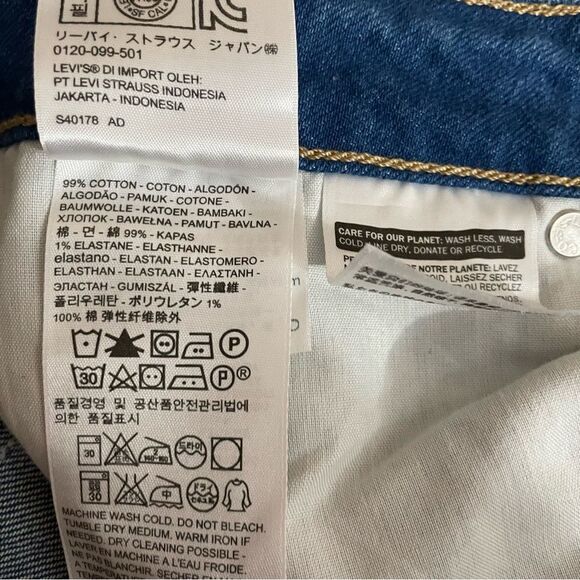 Wrangler Vintage George Strait Cowboy Boot Cut Jeans - Picture 6 of 8